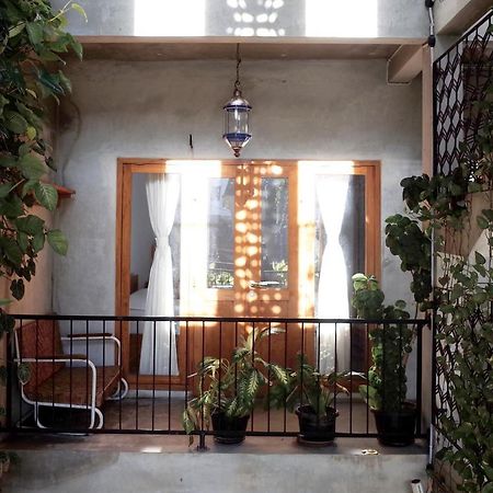 يوغياكارتا Pawon Cokelat Guesthouse المظهر الخارجي الصورة