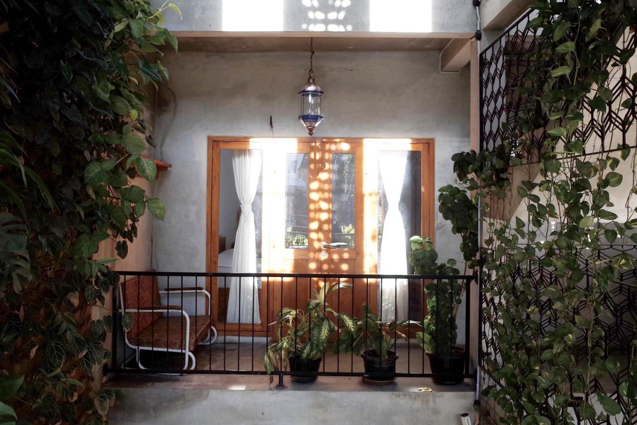 يوغياكارتا Pawon Cokelat Guesthouse المظهر الخارجي الصورة