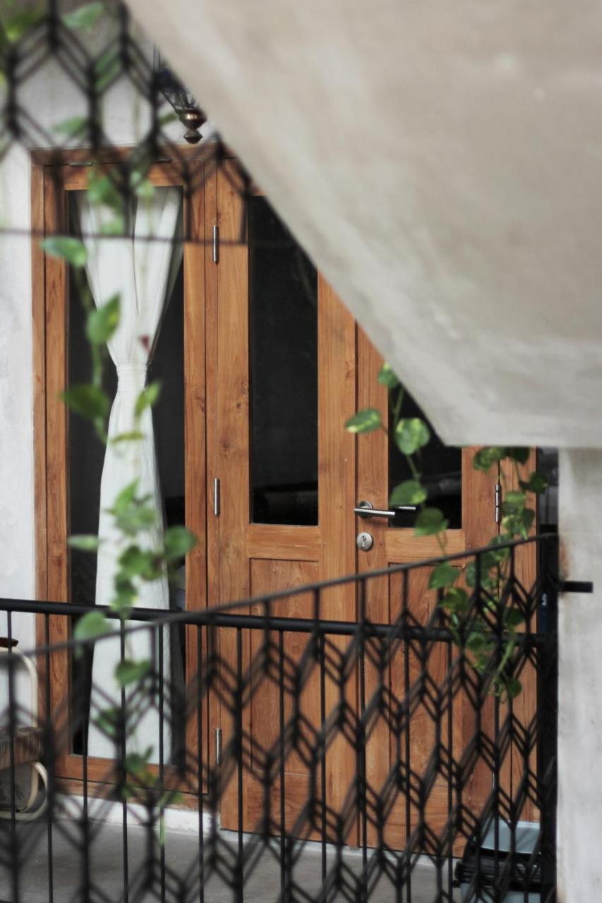 يوغياكارتا Pawon Cokelat Guesthouse المظهر الخارجي الصورة