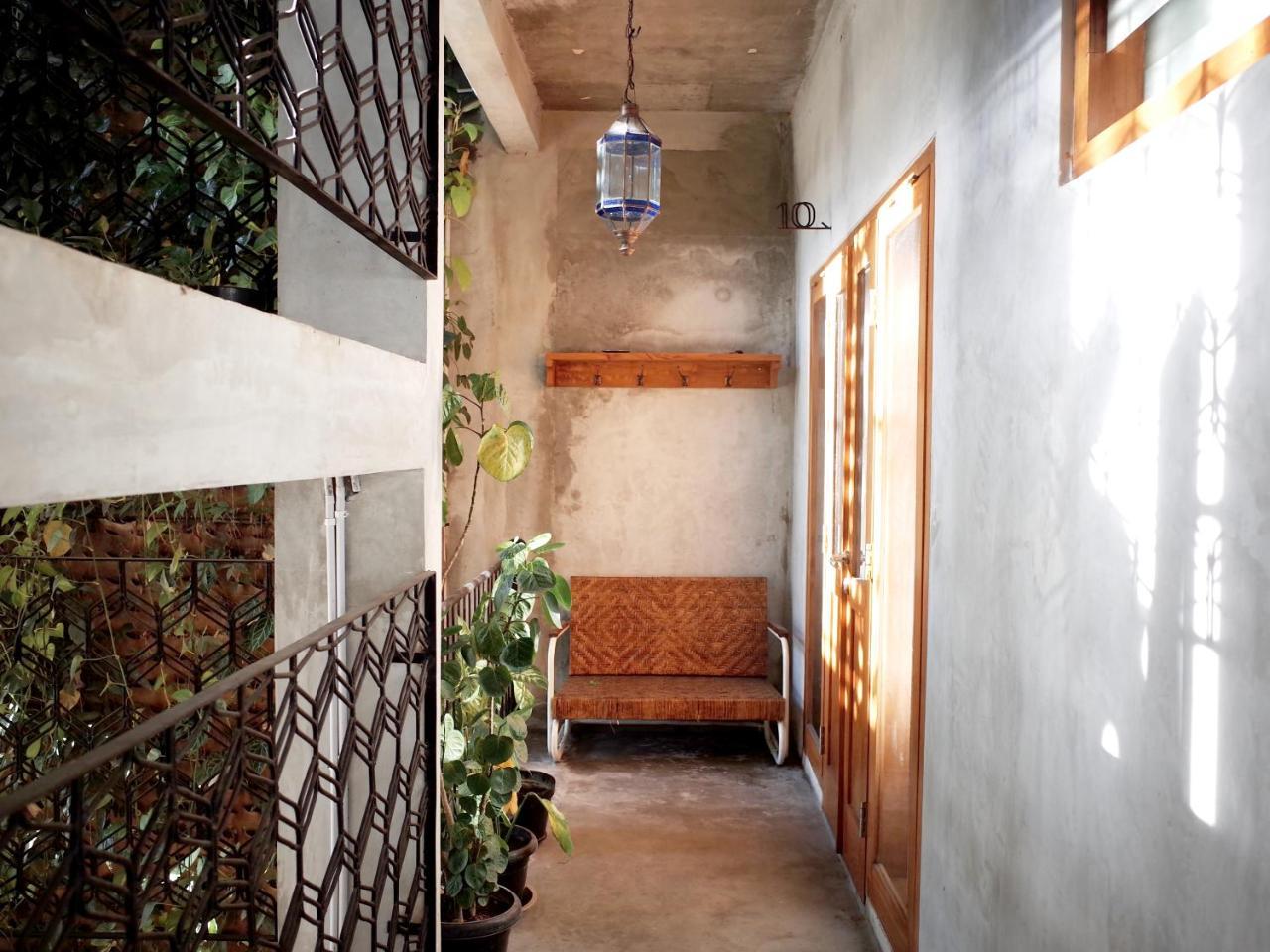 يوغياكارتا Pawon Cokelat Guesthouse المظهر الخارجي الصورة