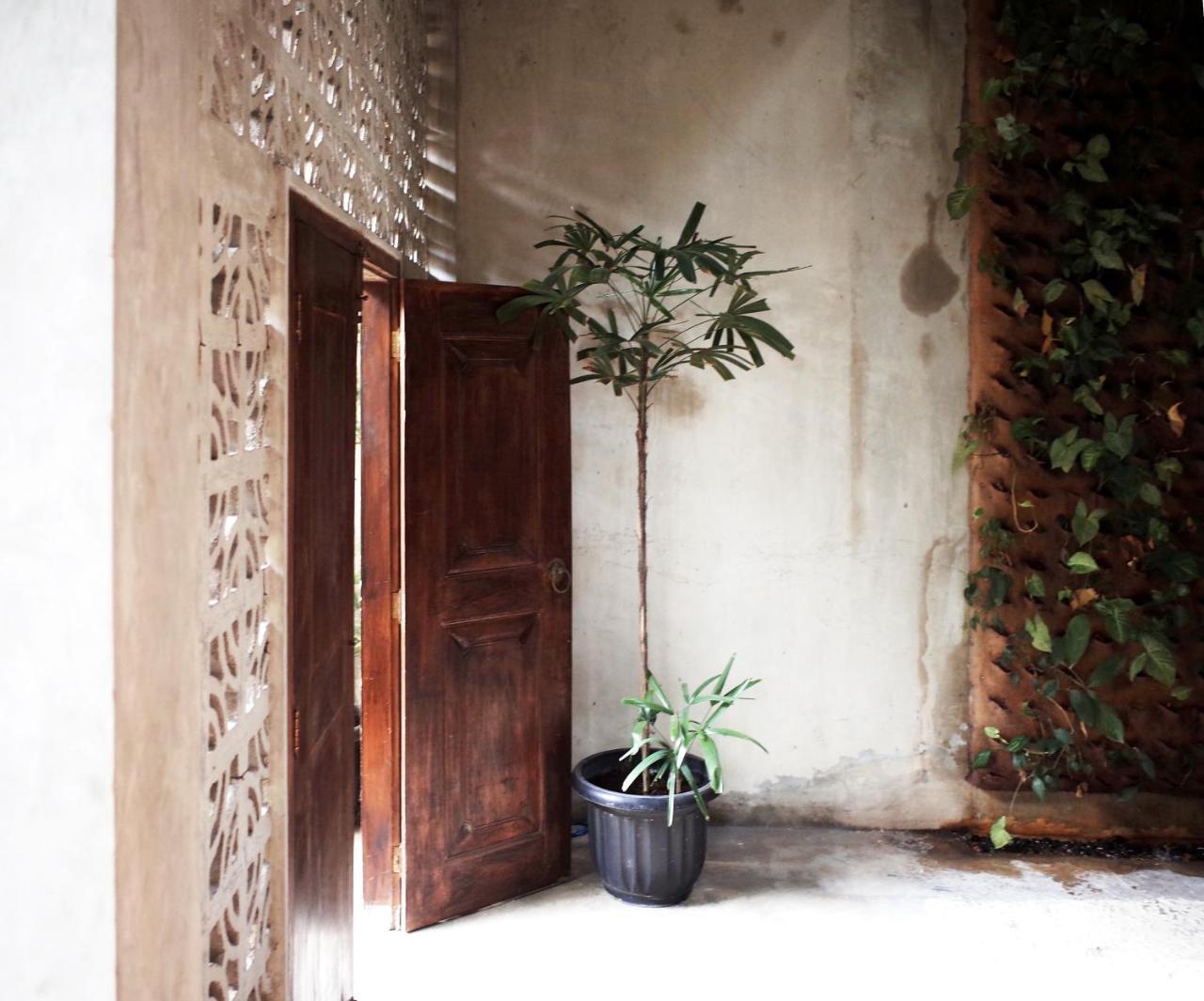 يوغياكارتا Pawon Cokelat Guesthouse المظهر الخارجي الصورة